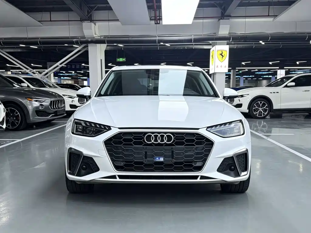 Audi A4L 2021 — фото 2
