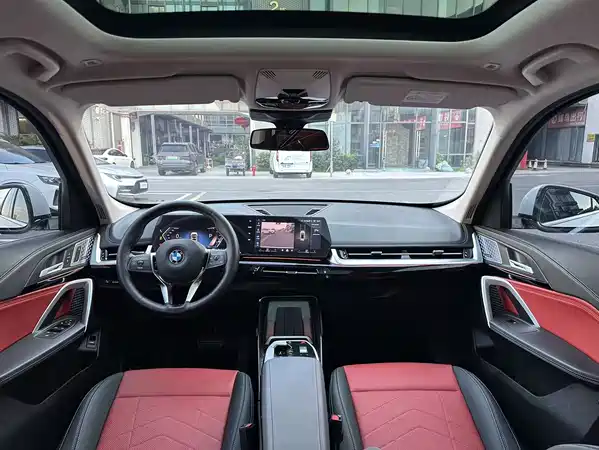 BMW X1 2025