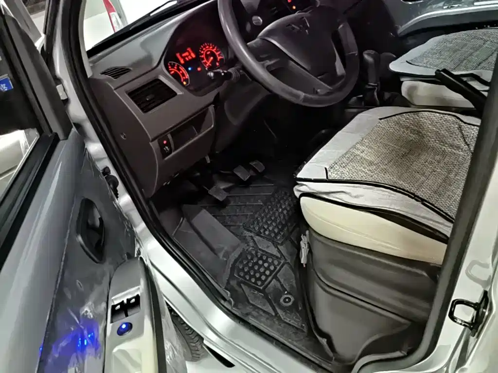 Wuling Rongguang S 2023 — фото 12