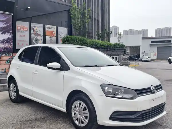 Volkswagen Polo 2016