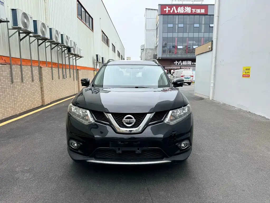 Nissan X-Trail 2016 — фото 2
