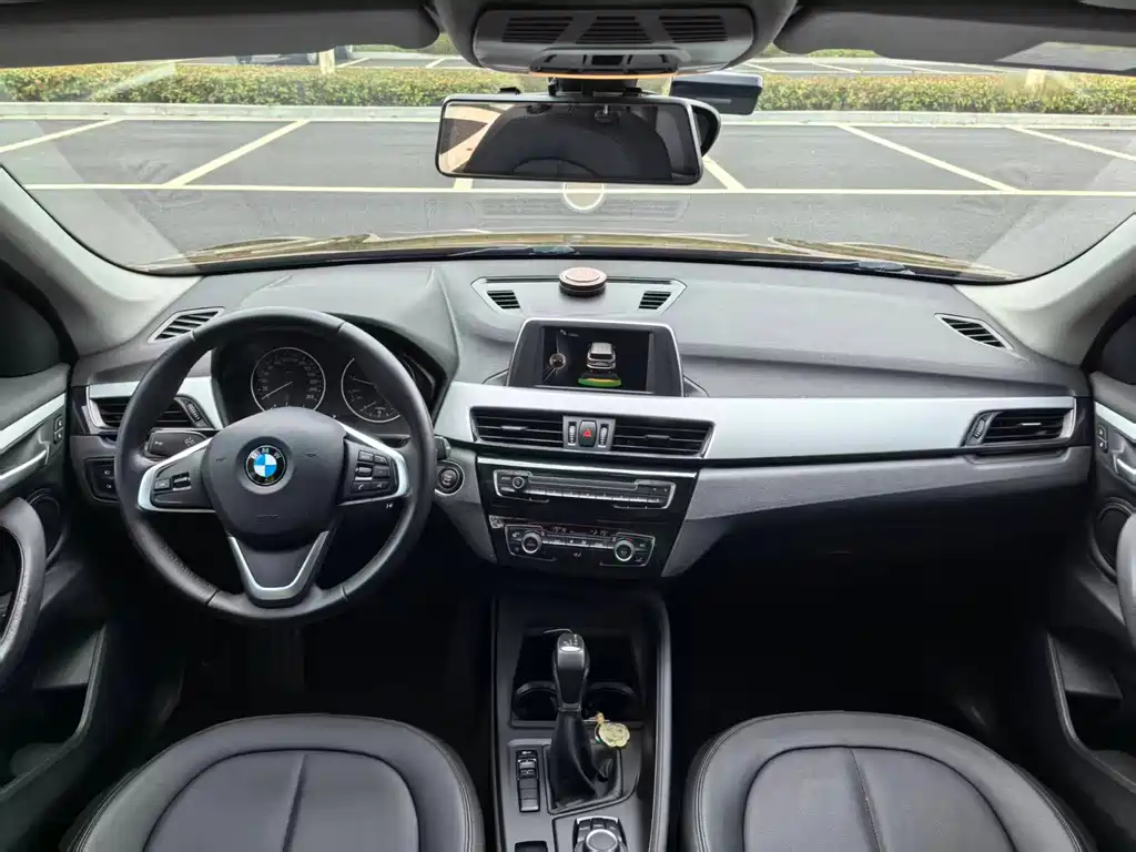 BMW X1 2016 — фото 10