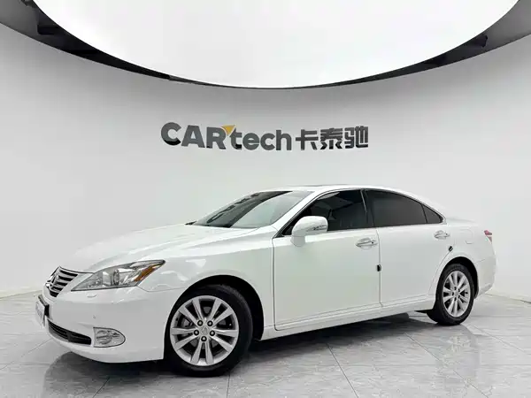 Lexus ES 2010