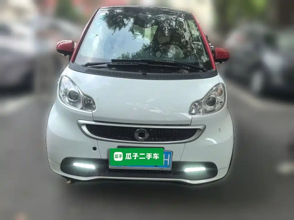 smart fortwo 2015 — фото 23