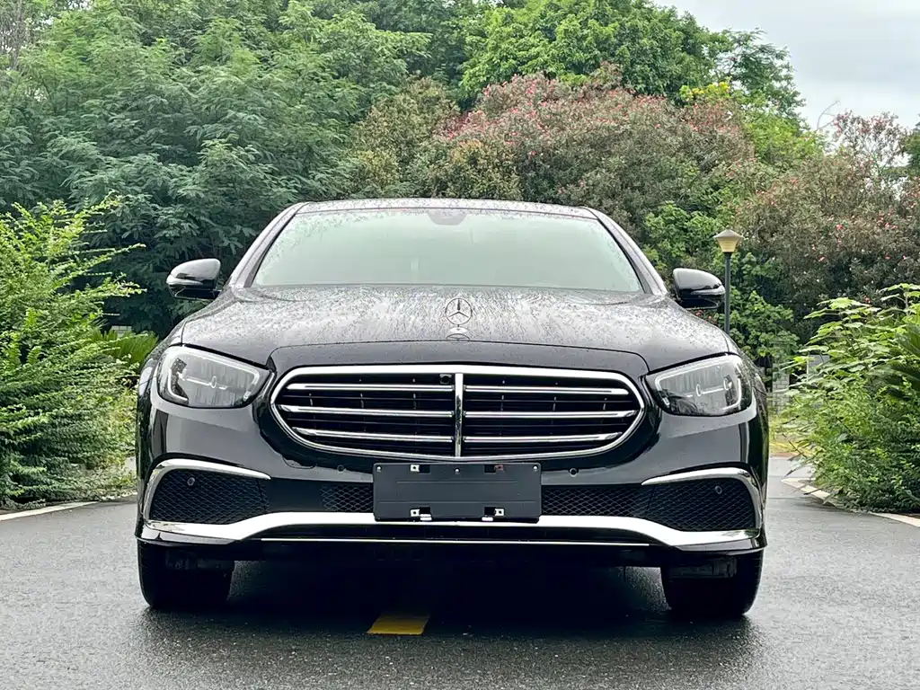 Mercedes-Benz E-Class 2021 — фото 2