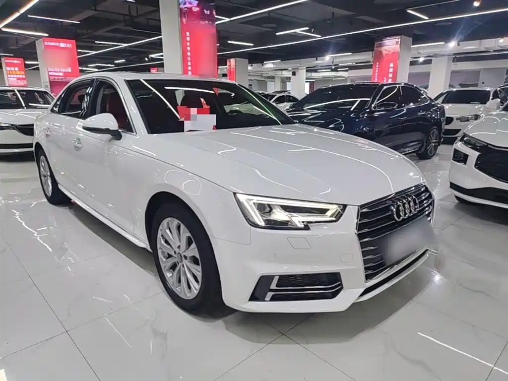 Audi A4L 2019 — фото 4