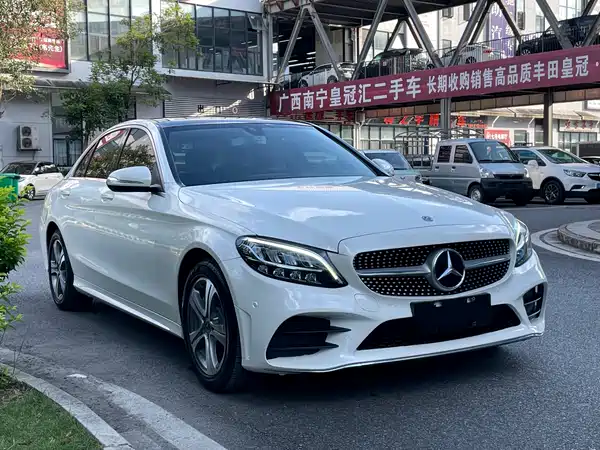 Mercedes-Benz C-Class 2019