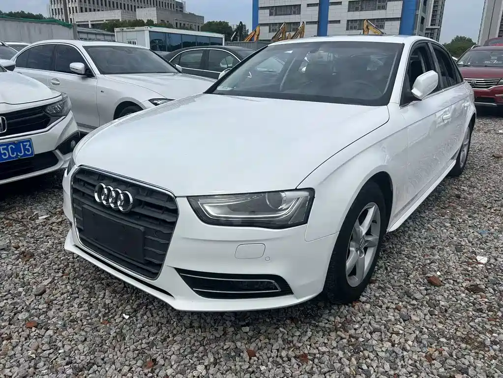Audi A4L 2014