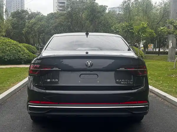 Volkswagen Sagitar 2025