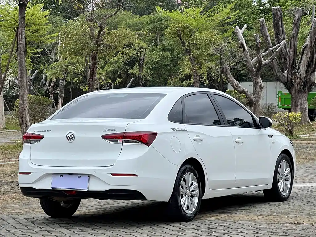 Buick Excelle 2020
