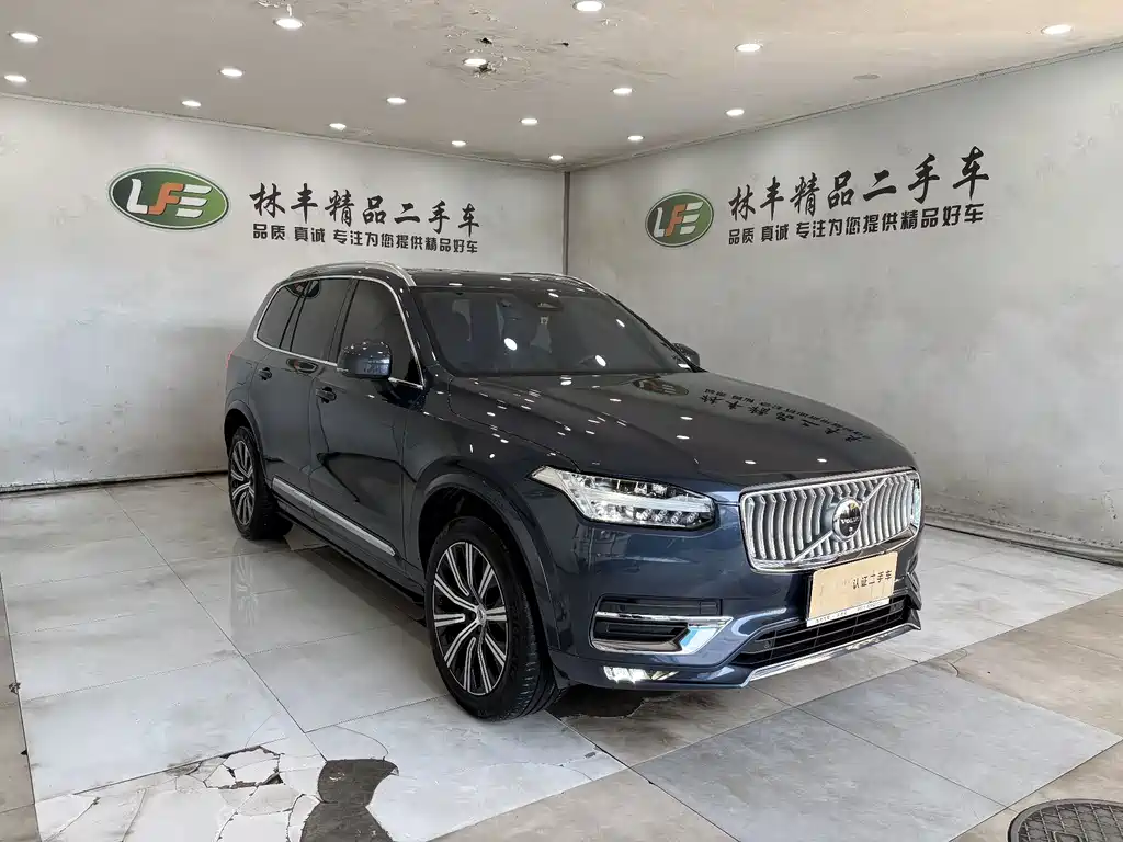 Volvo XC90 2024 — фото 3