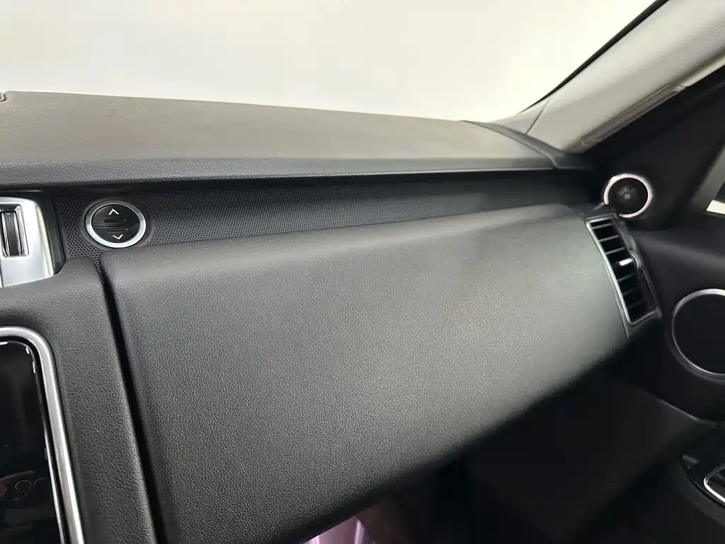 Land Rover Sport 2020 — фото 12