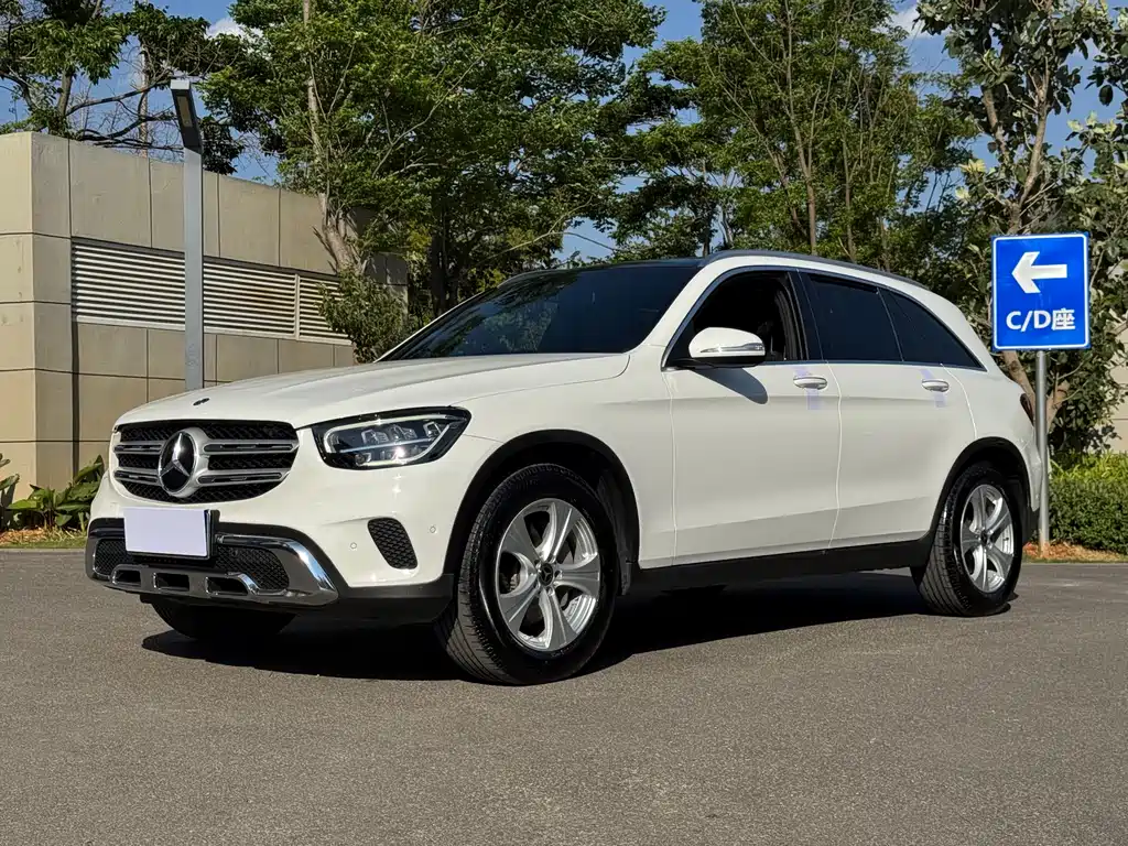 Mercedes-Benz GLC 2020 — фото 1