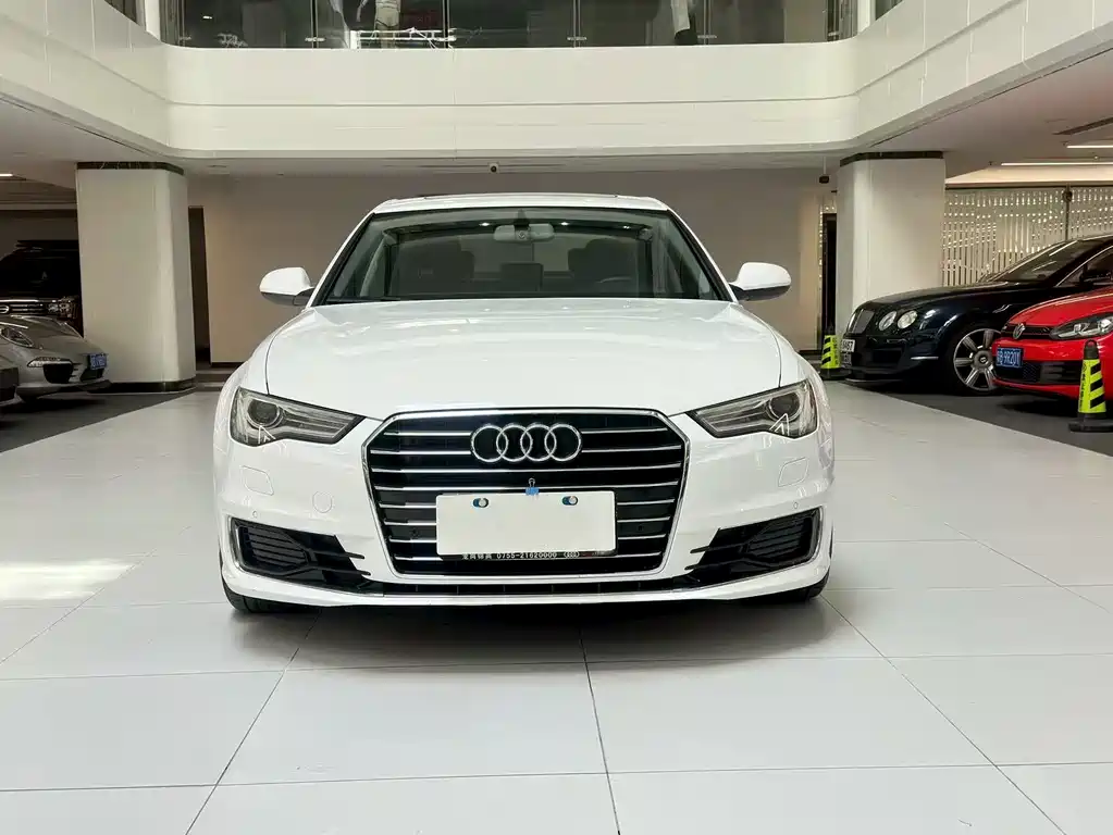 Audi A6L 2016 — фото 2