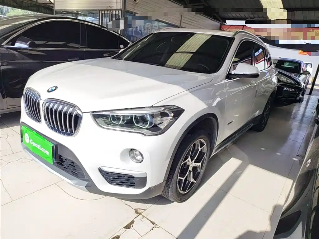 BMW X1 2018 — фото 1