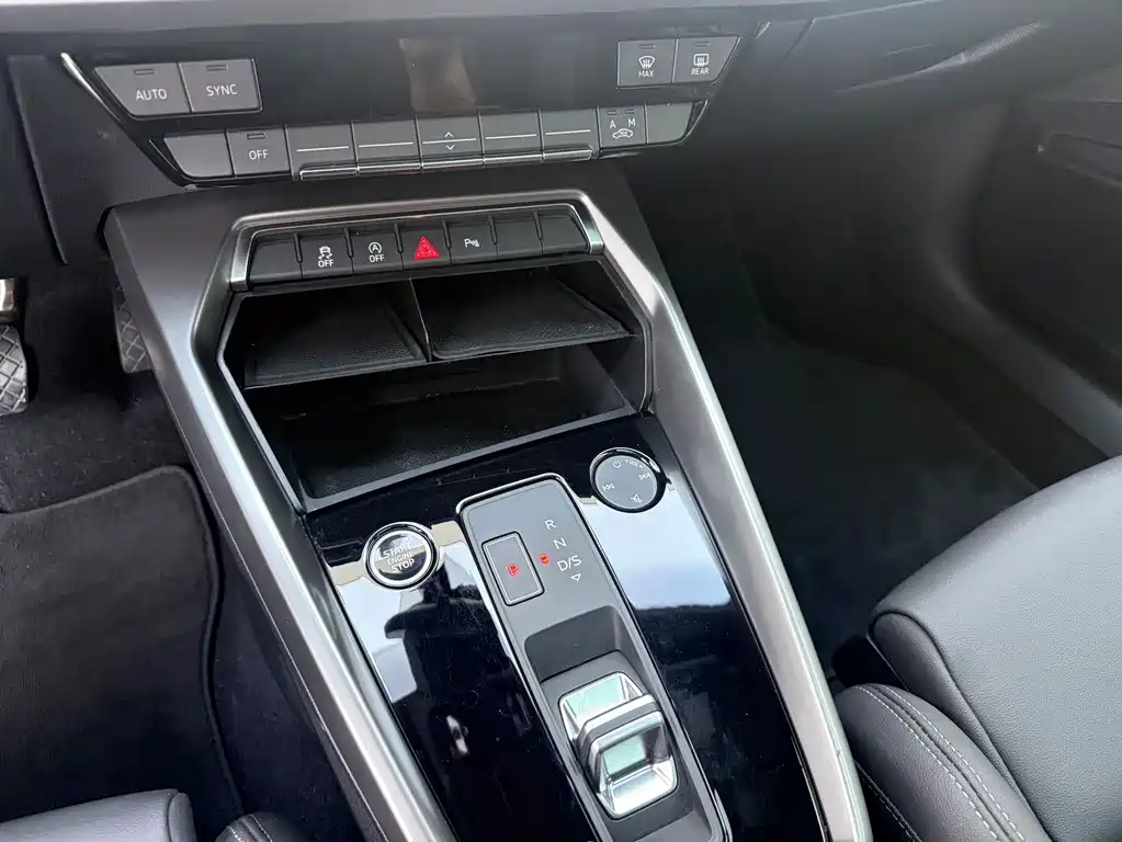 Audi A3 2022 — фото 12