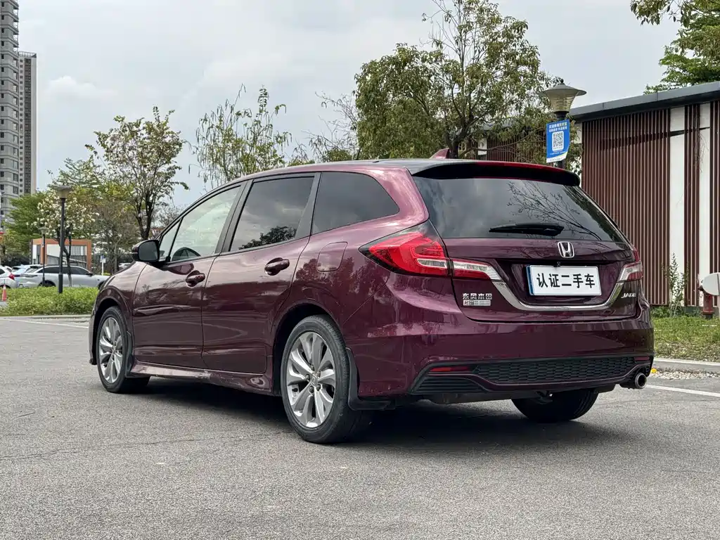 Honda Jade 2017 — фото 16