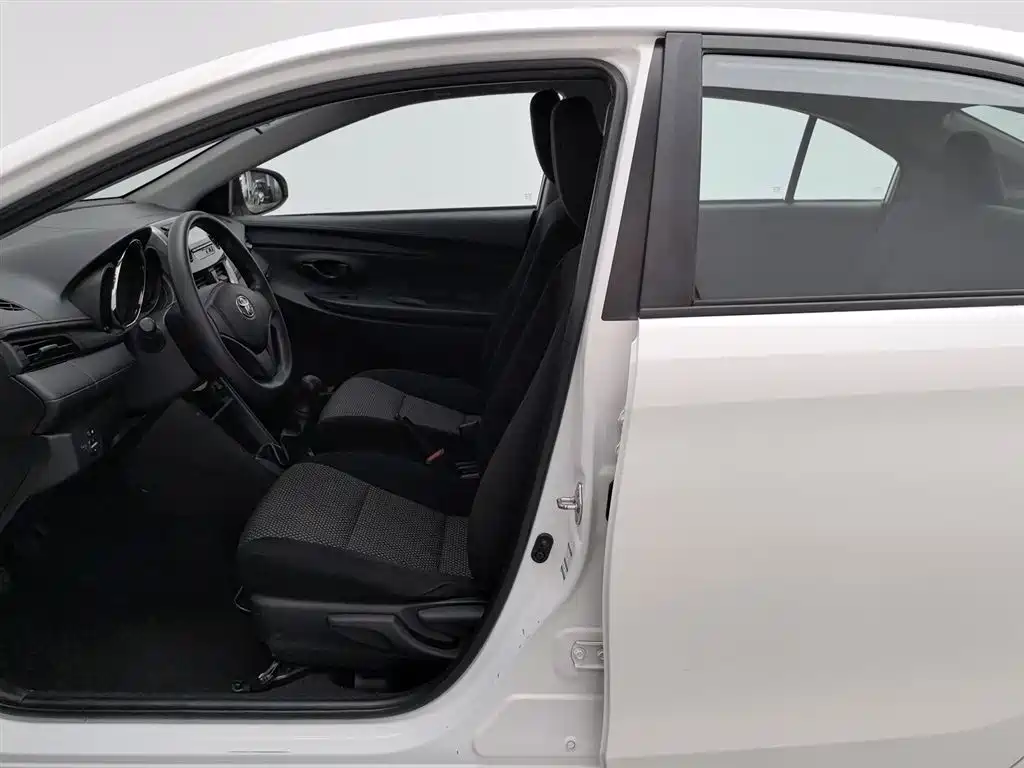 Toyota Vios 2019 — фото 10