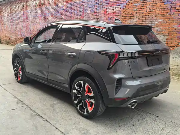 Lynk & Co 06 2021