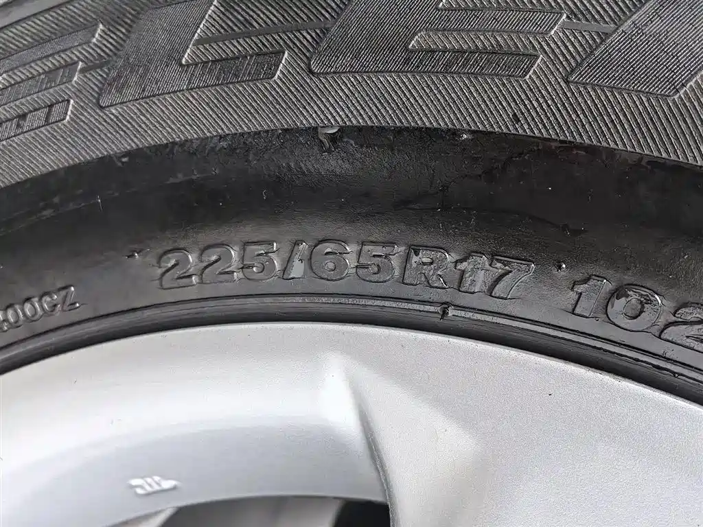 Toyota RAV4 2014 — фото 24
