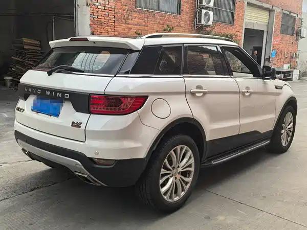 Landwind X7 2016