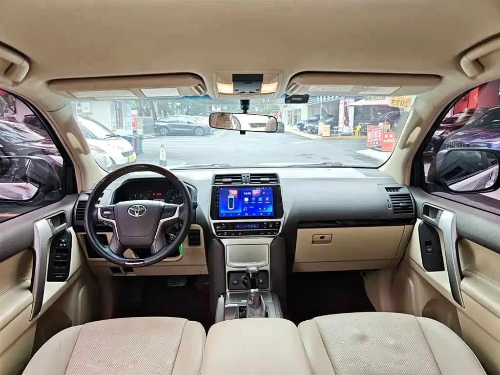 Toyota Prado 2019 — фото 19