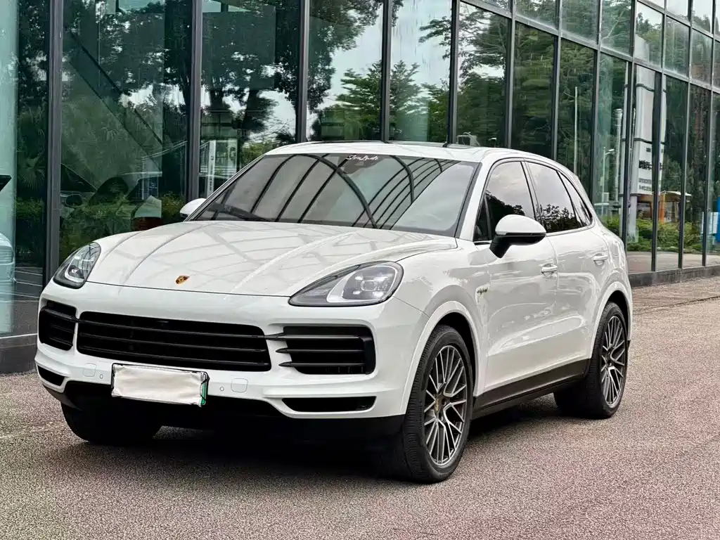 Porsche Cayenne 2023