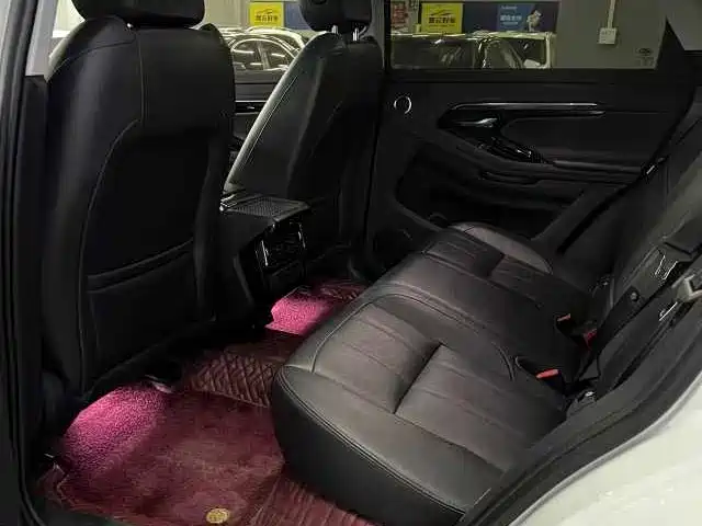Land Rover Evoque 2021 — фото 6