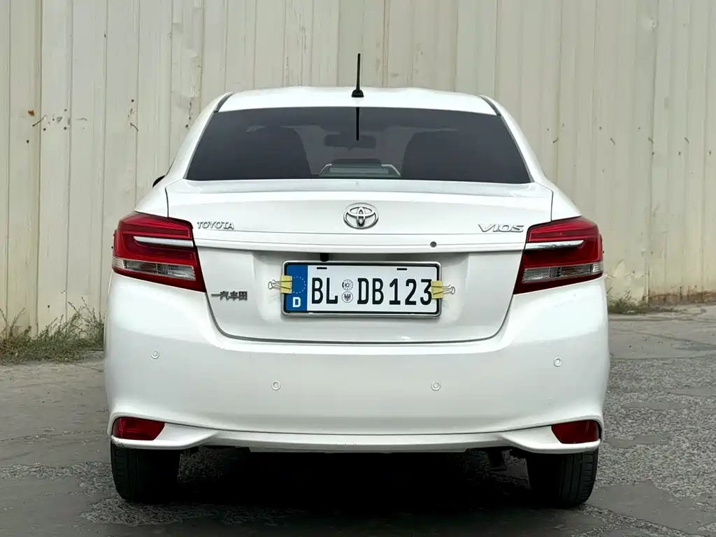 Toyota Vios 2018 — фото 8