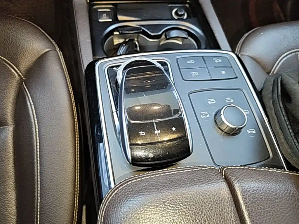 Mercedes-Benz GLE 2017 — фото 14