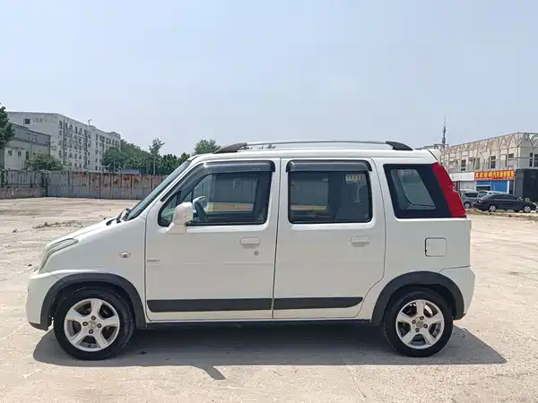 Suzuki Beidou Star X5 2013