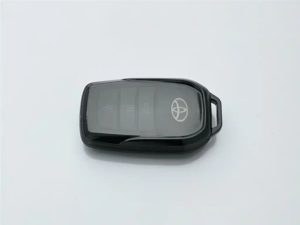 Toyota Camry 2025 — фото 19