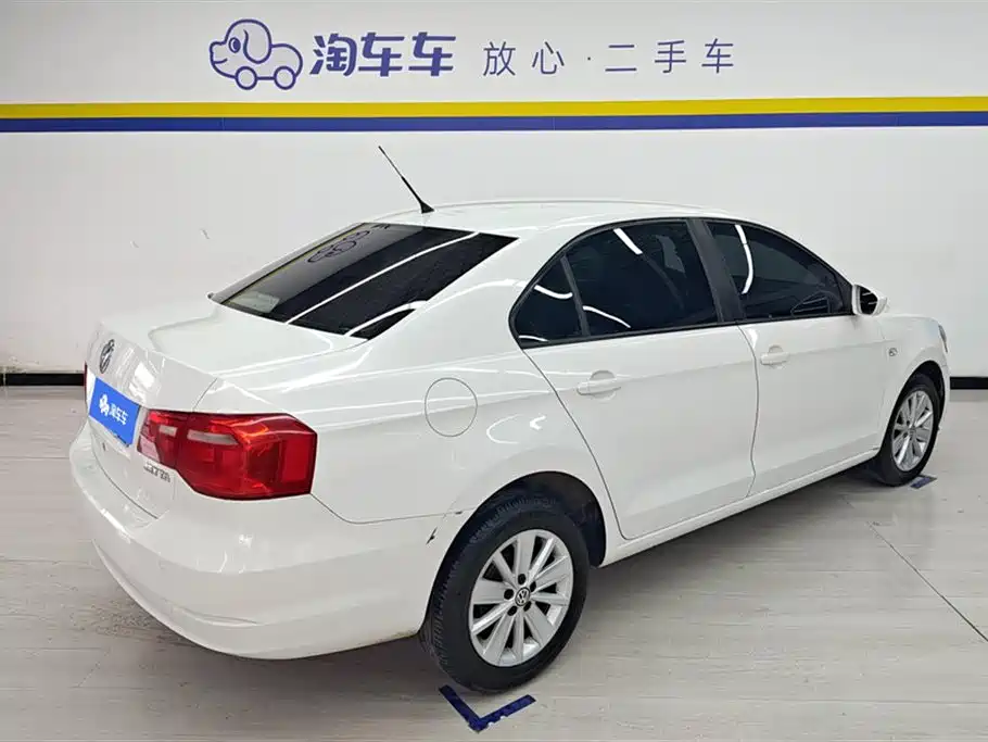 Volkswagen Jetta 2015