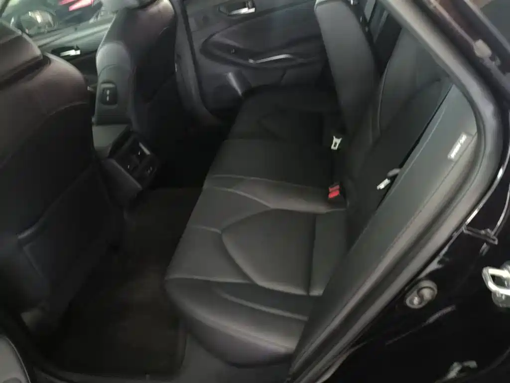 Toyota Avalon 2020 — фото 17