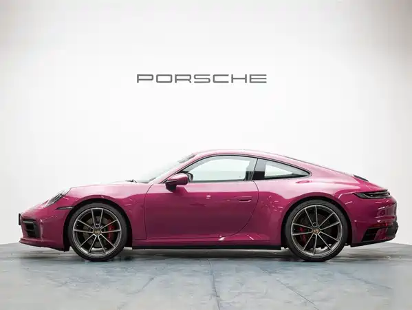 Porsche 911 2023