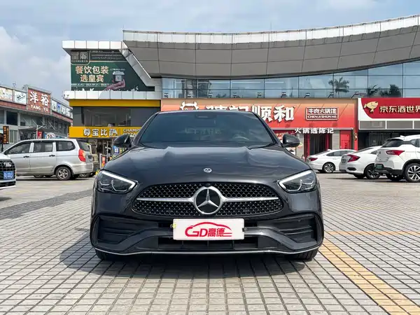 Mercedes-Benz C-Class 2023