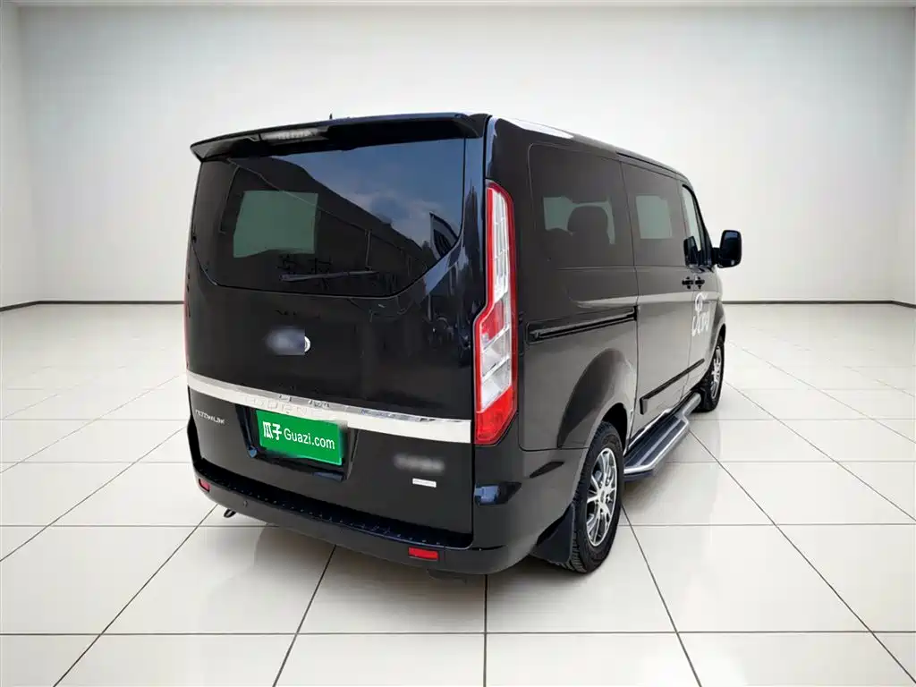 Ford Tourneo 2021 — фото 6