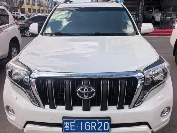 Toyota Prado 2016