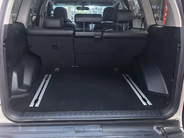 Toyota Prado 2016