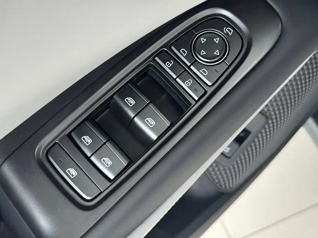 BYD Seal 06 DM-i Travel Edition 2025 — фото 15