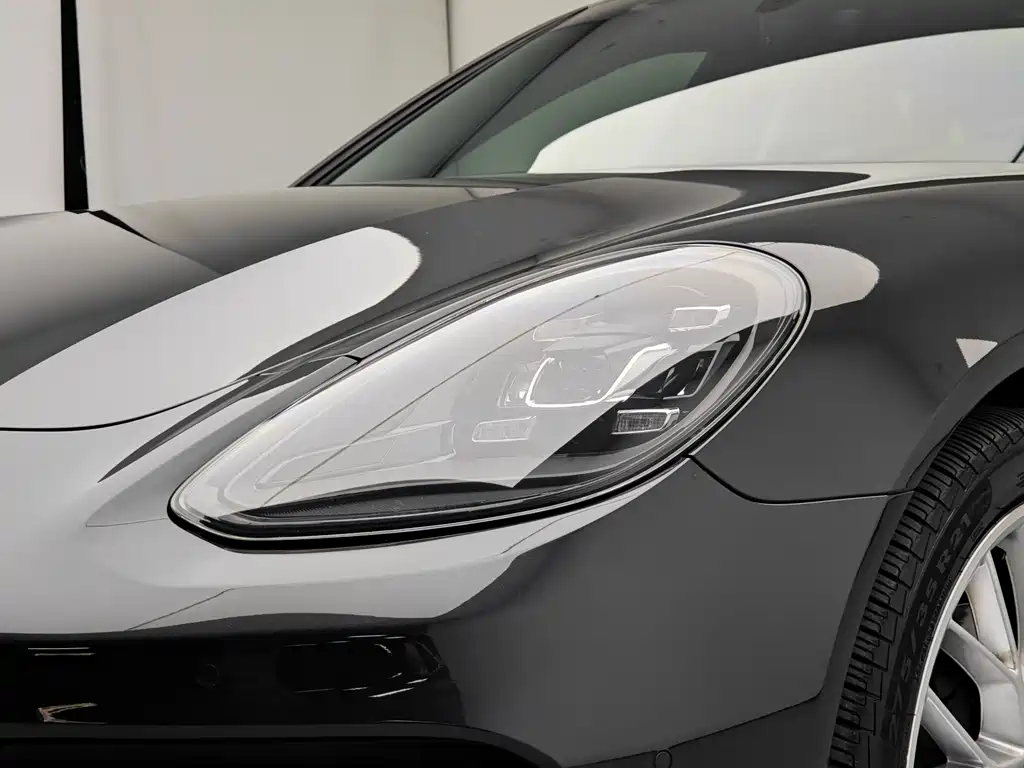 Porsche Panamera 2022 — фото 10