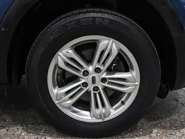 Qoros 5 2018