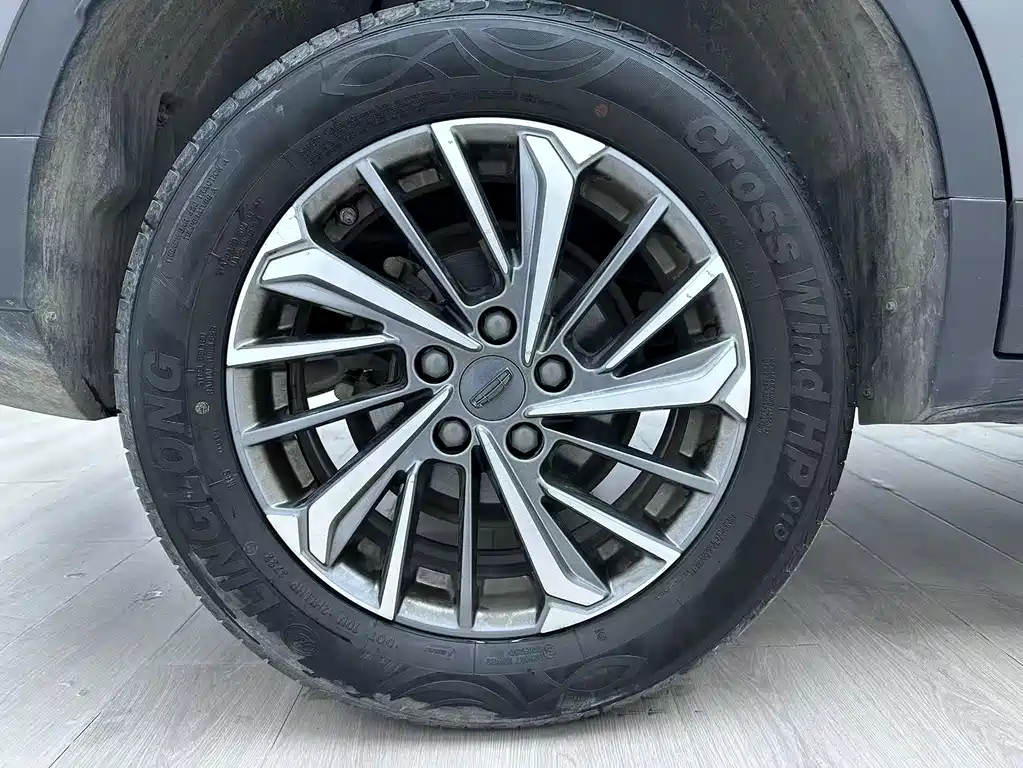 Geely Binyue 2023