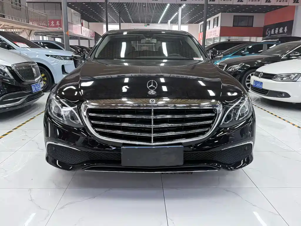 Mercedes-Benz E-Class 2018 — фото 1