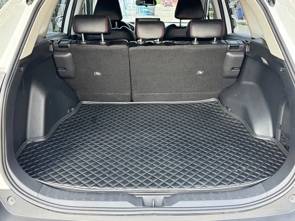 Toyota RAV4 2020 — фото 16