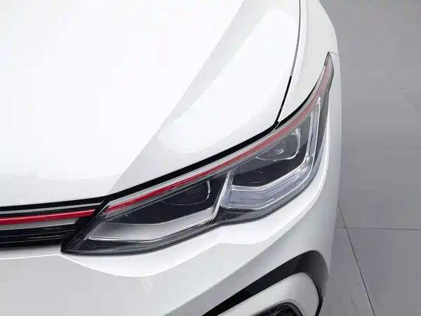 Volkswagen Golf GTI 2024