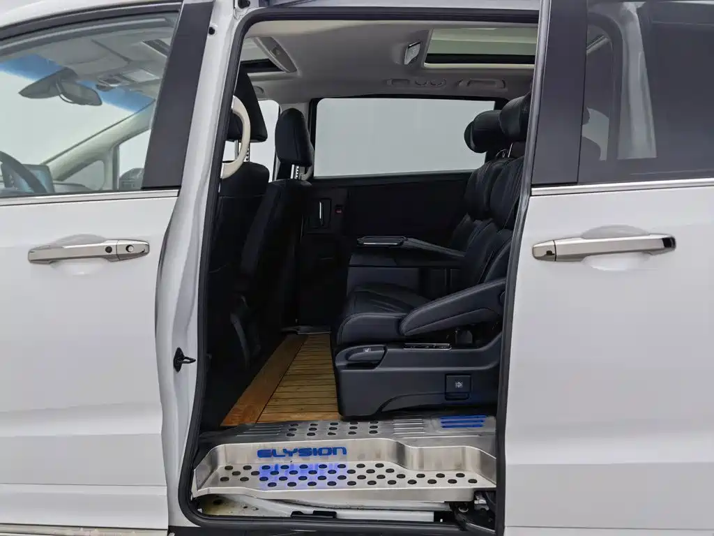 Honda Odyssey 2022 — фото 15
