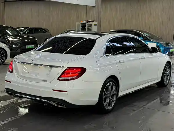 Mercedes-Benz E-Class 2020