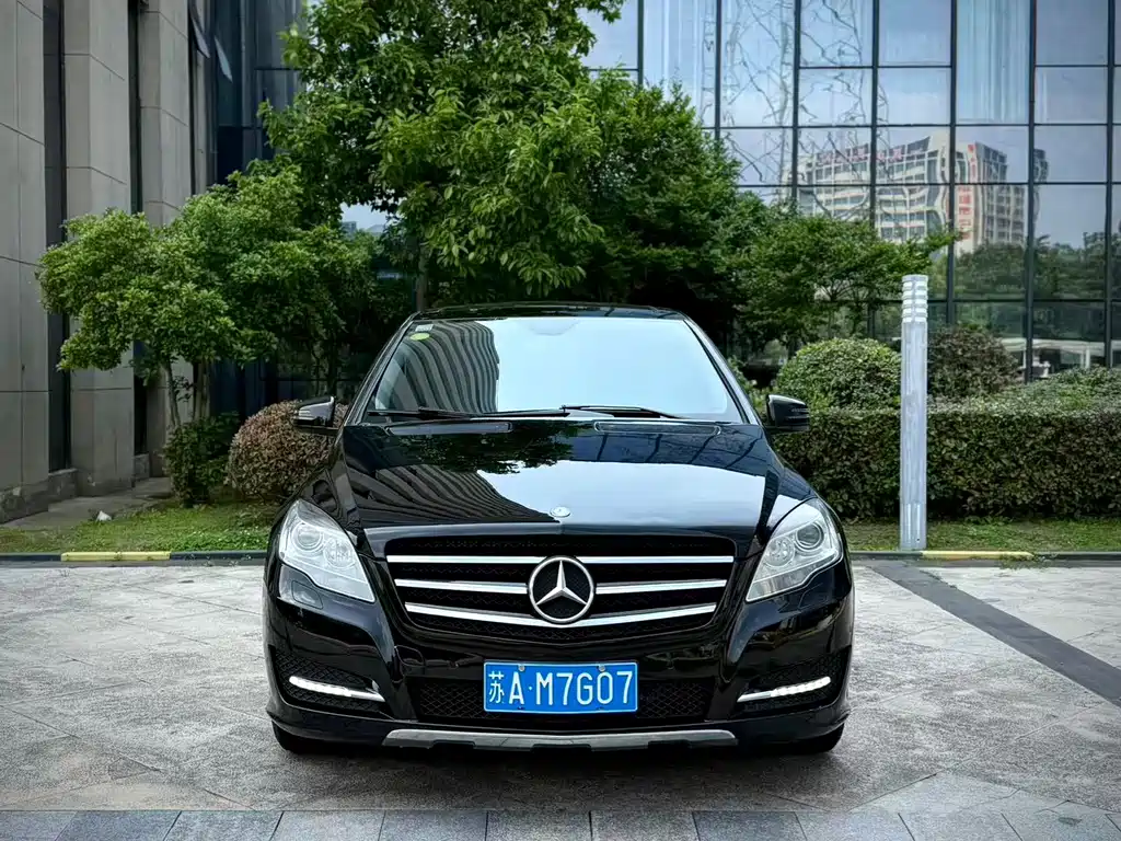 Mercedes-Benz R-Class 2017 — фото 2