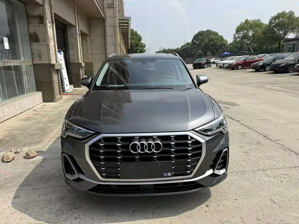 Audi Q3 2023